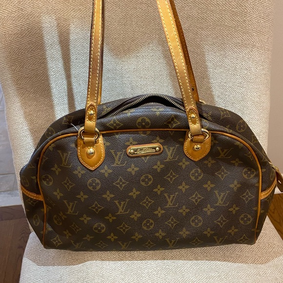 Louis Vuitton Montorgueil with LV Lock and Key - Picture 3 of 16